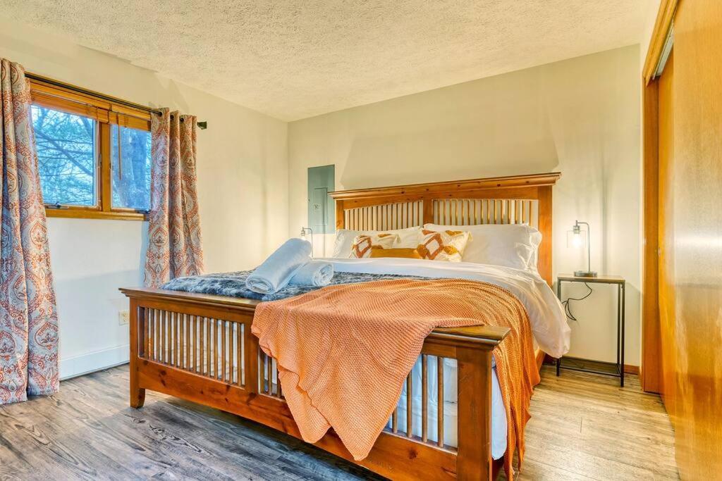 Holiday home Antler Ridge: 3bdr W Hot Tub & Game