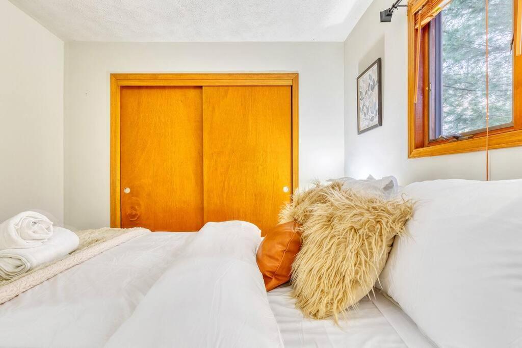 Antler Ridge: 3bdr W Hot Tub & Game Holiday home