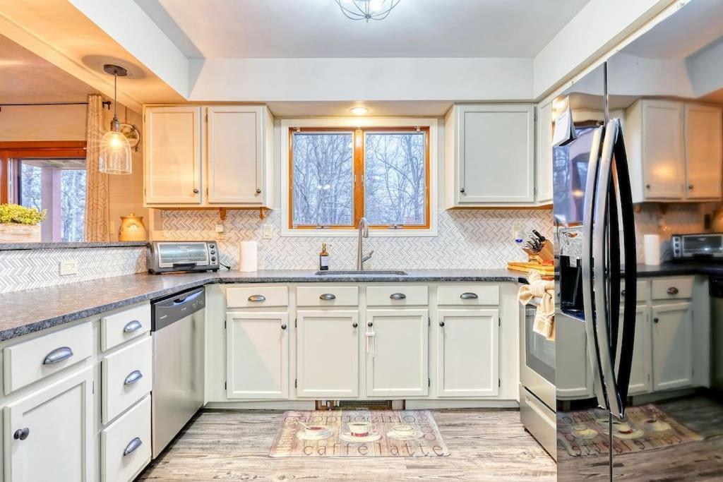 Holiday home Antler Ridge: 3bdr W Hot Tub & Game