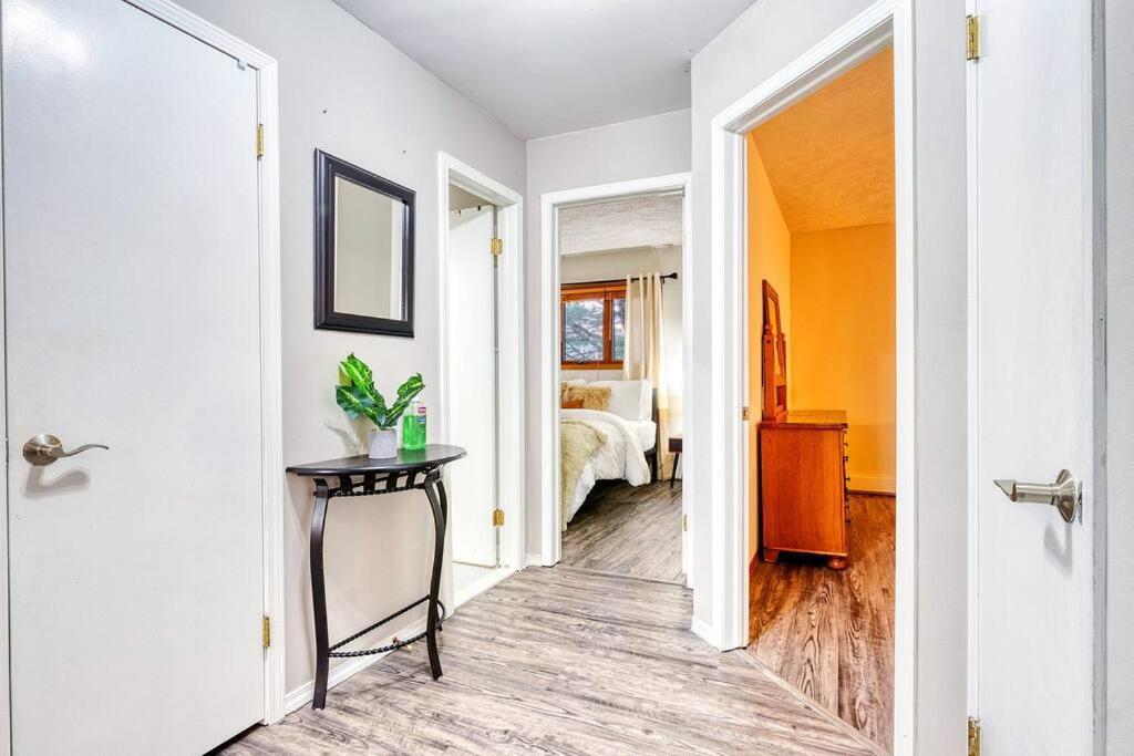 Antler Ridge: 3bdr W Hot Tub & Game Holiday home Albrightsville