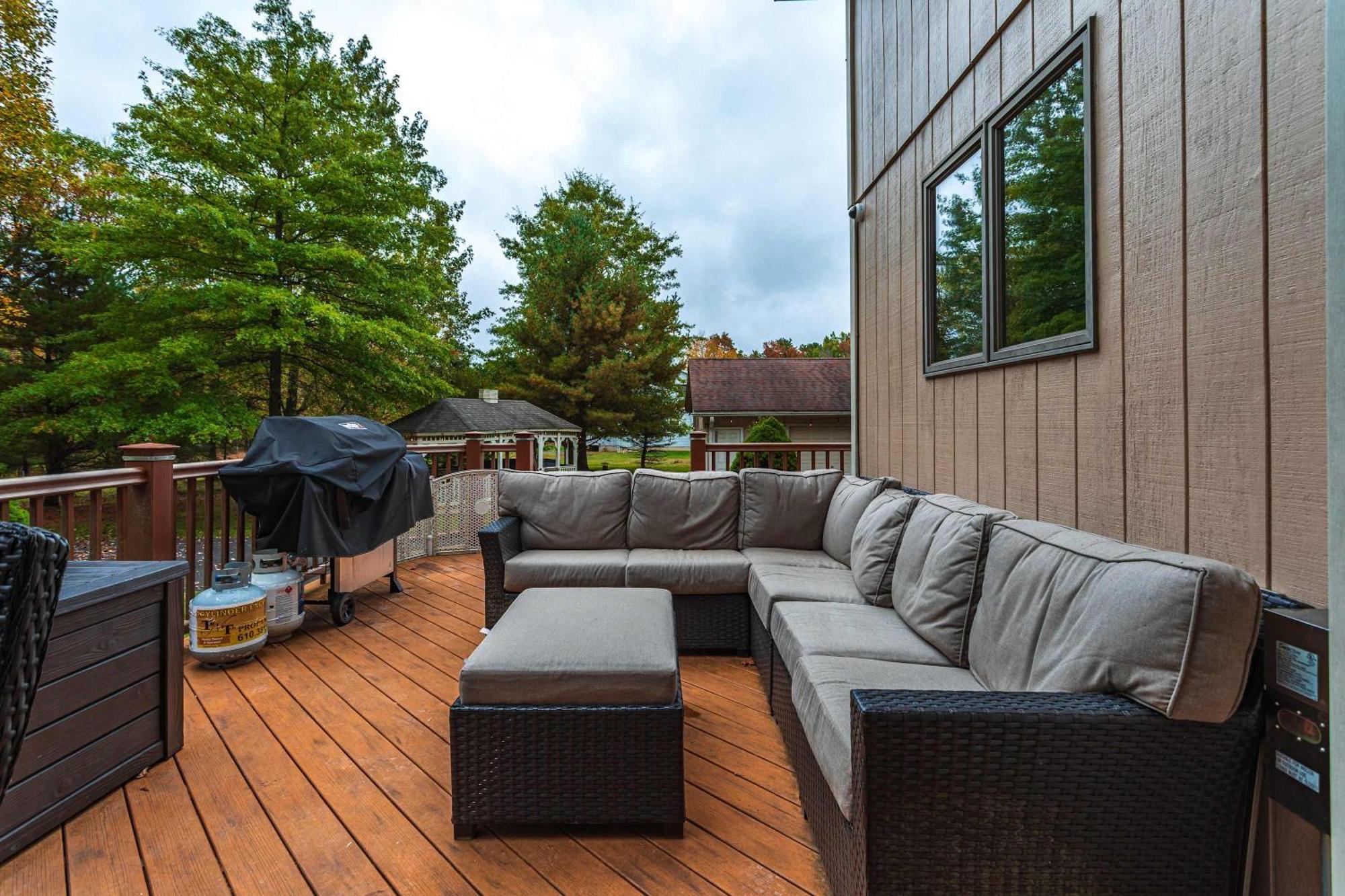 Antler Ridge: 3bdr W Hot Tub & Game Holiday home